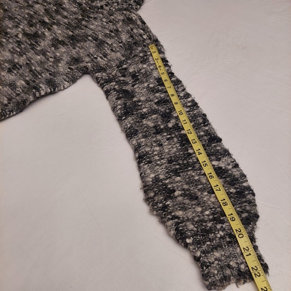 Hollister Grey White Mock Neck Chunky Marled Knit Cropped Sweater Boxy Size S - Picture 10 of 11